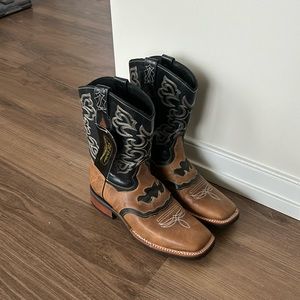 J.B Dillon Reserve Men's Cowboy Boots NEW WITH TAGS